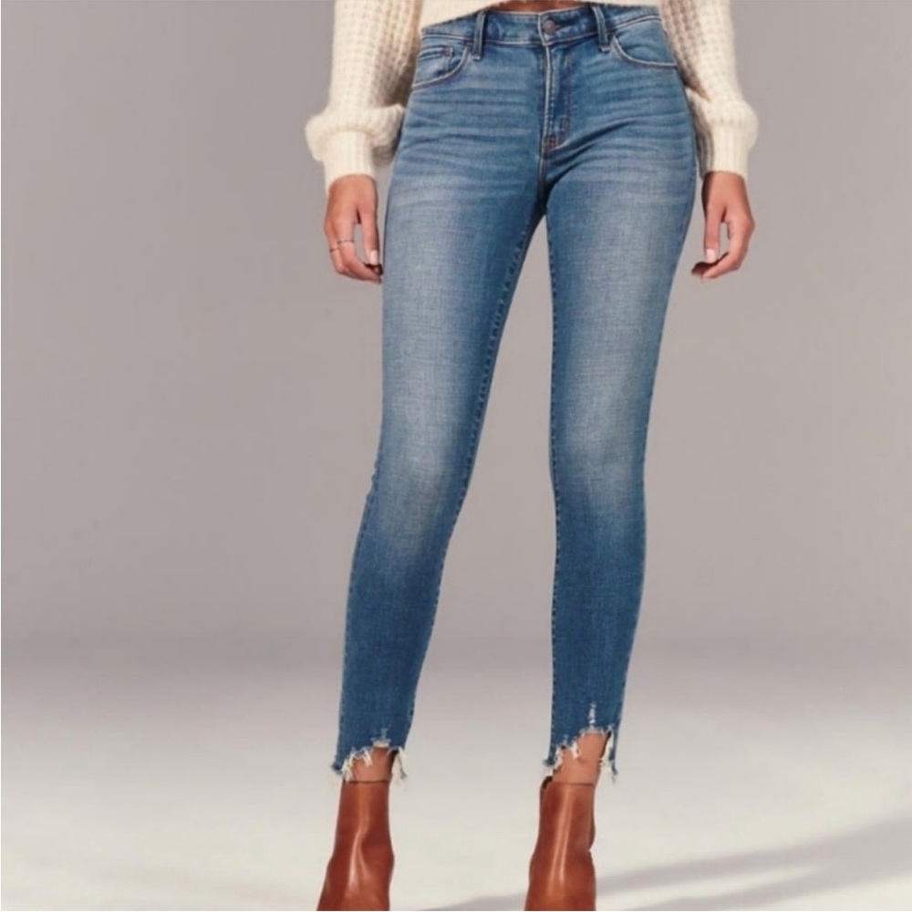Abercrombie and Fitch Women's Skinny Jeans